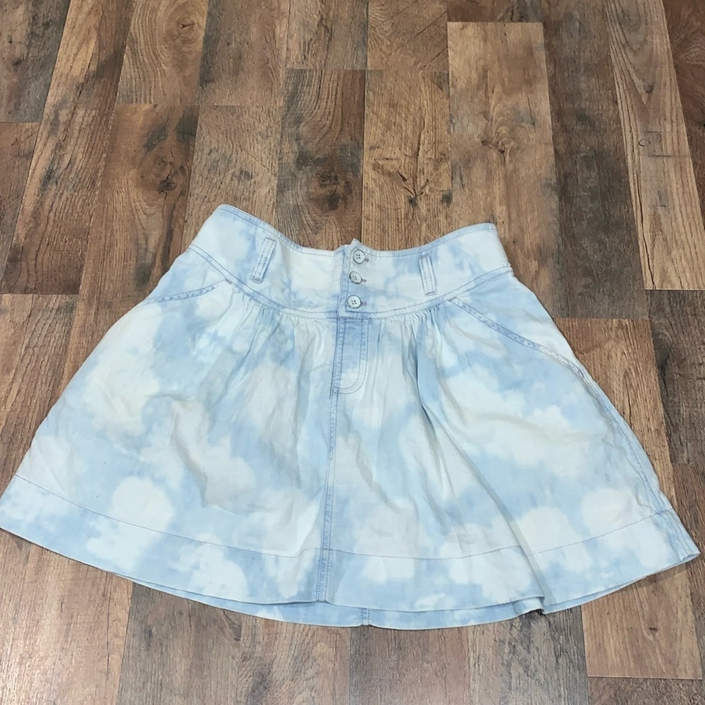 American Eagles Outfitters Vintage Mini Skirt.  Size Medium.  100% Cotton
